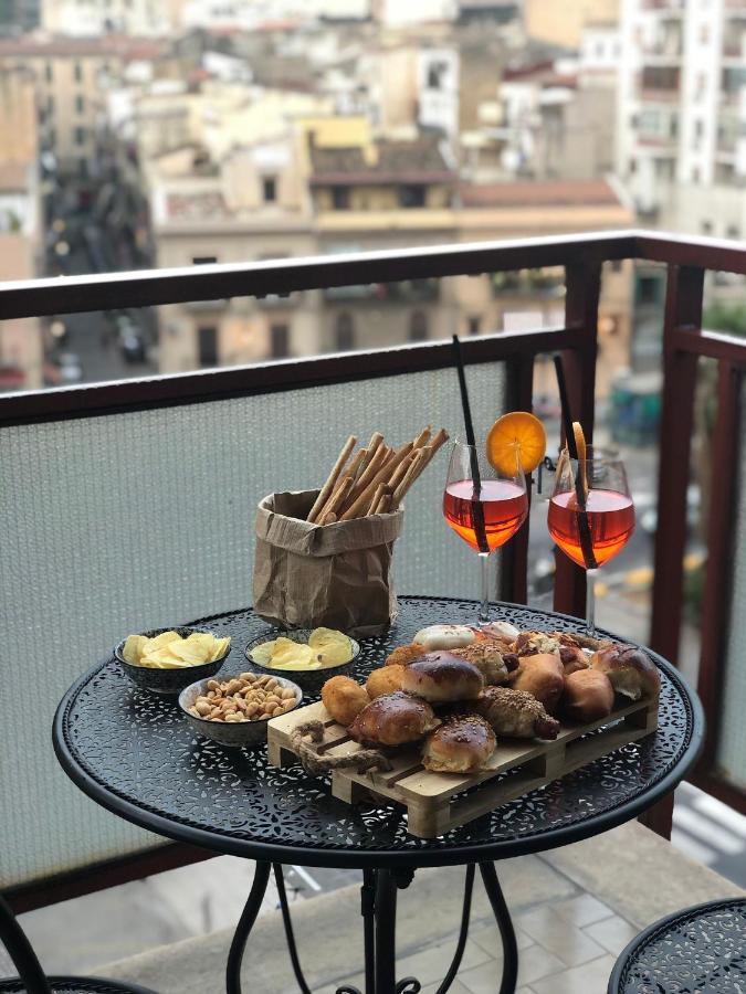 Enne'S Apartments In The Heart Of Palermo Bagian luar foto